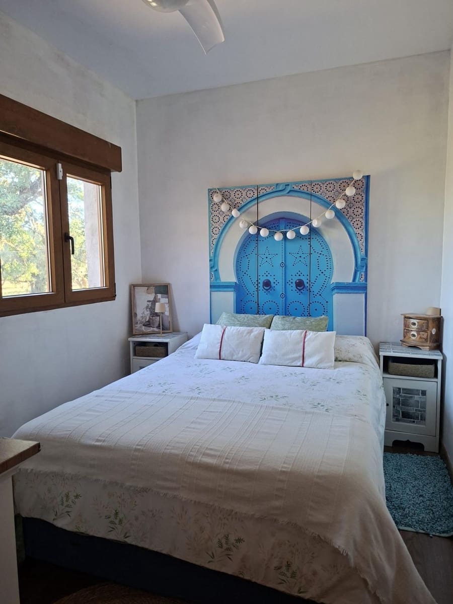 4 soveværelse Finca/Landehus til salg i Santa Barbara med swimmingpool - € 360.000 (Ref: 10183188)
