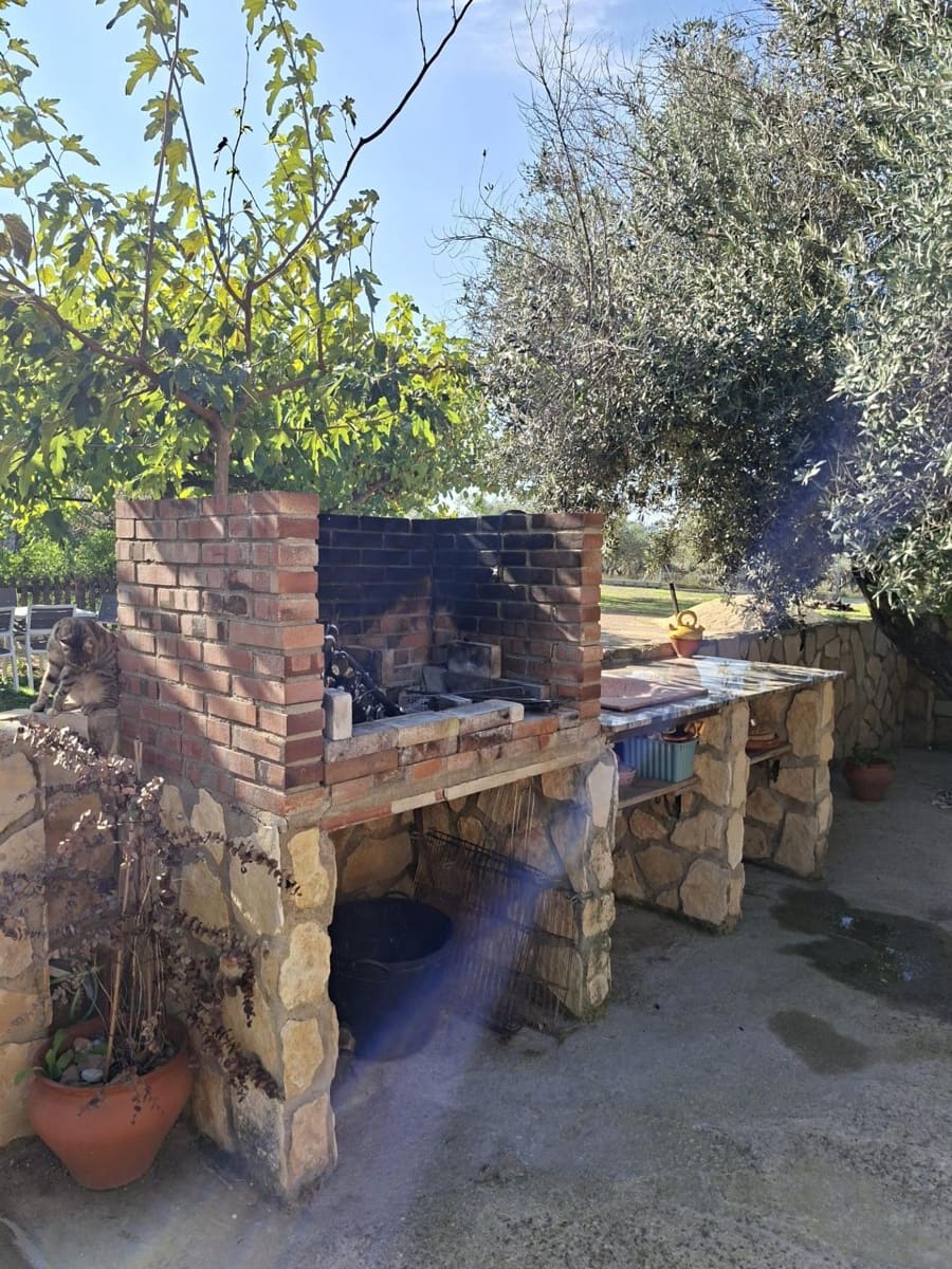 4 soveværelse Finca/Landehus til salg i Santa Barbara med swimmingpool - € 360.000 (Ref: 10183188)
