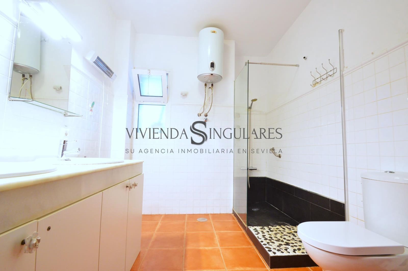 2 makuuhuone Asunto myytävänä paikassa Sevilla kaupunki - 265 000 € (Ref: 10111953)