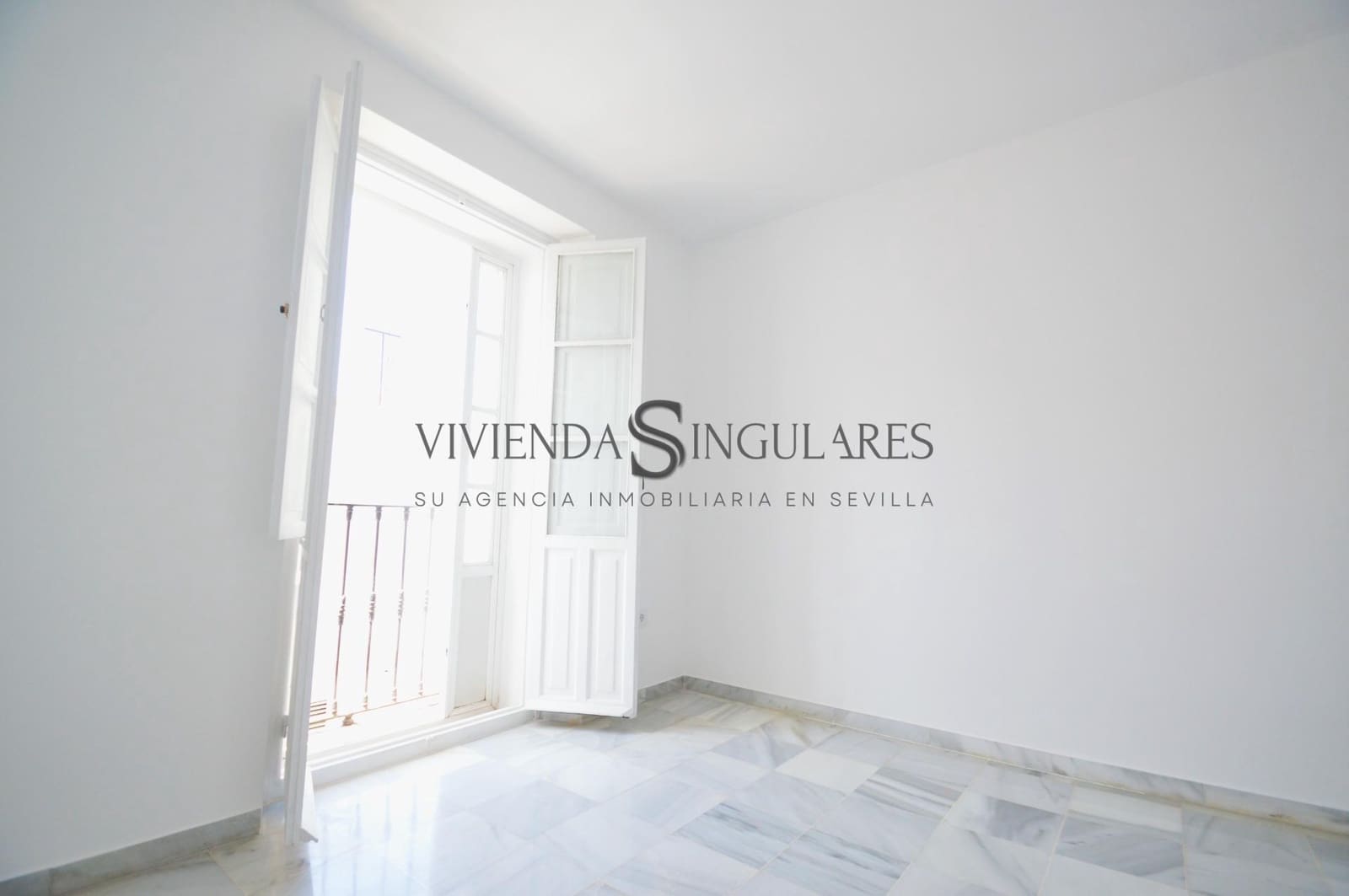 4 sypialnia Penthouse do wynajęcia w Miasto Sewilla - 1 300 € (Ref: 10111954)