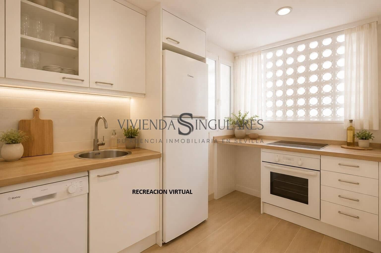 4 sovrum Lägenhet till salu i Sevilla stad - 215 000 € (Ref: 10111955)