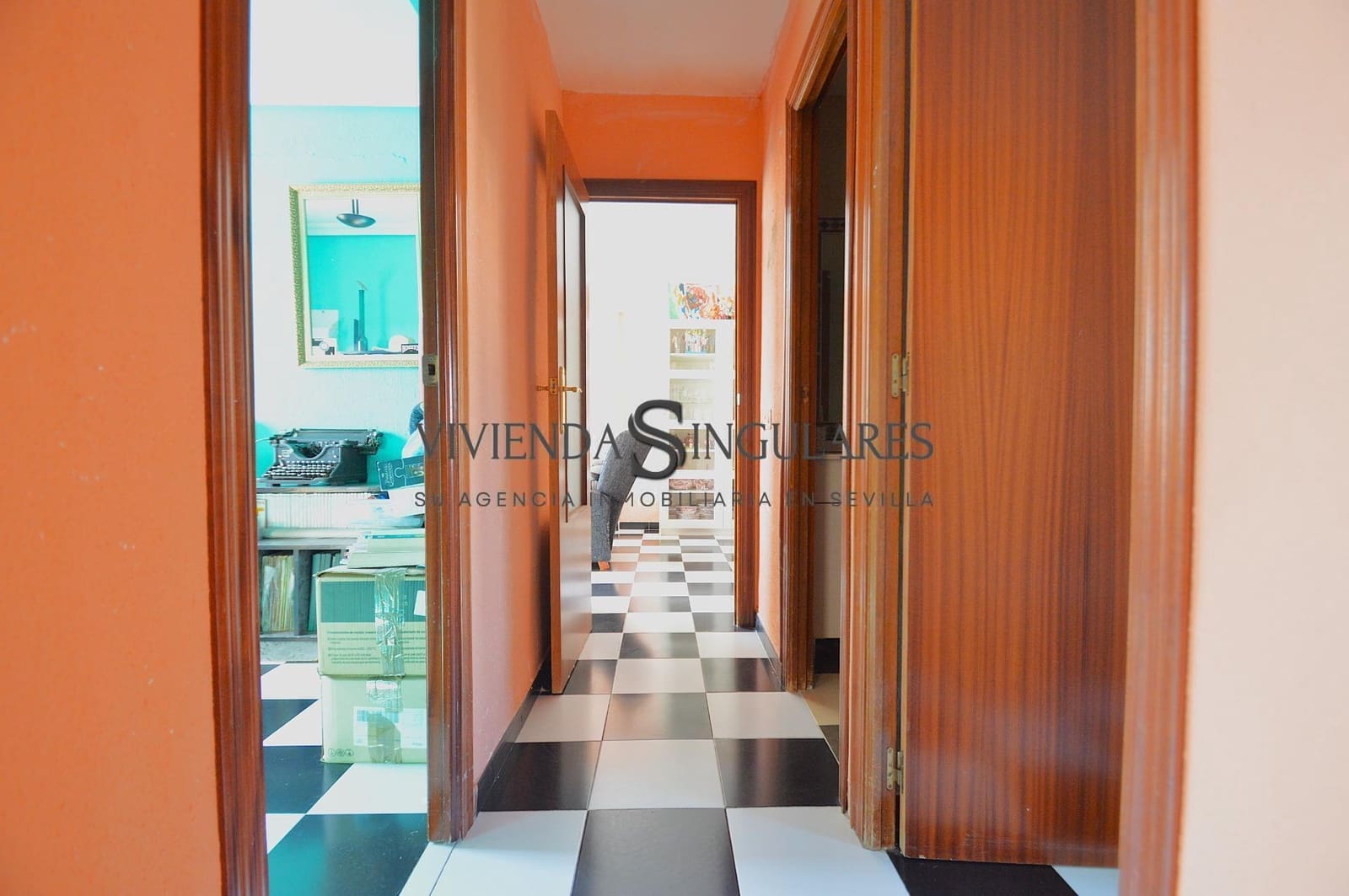 4 sovrum Lägenhet till salu i Sevilla stad - 215 000 € (Ref: 10111955)