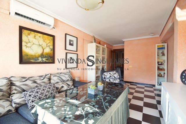4 sovrum Lägenhet till salu i Sevilla stad - 215 000 € (Ref: 10111955)