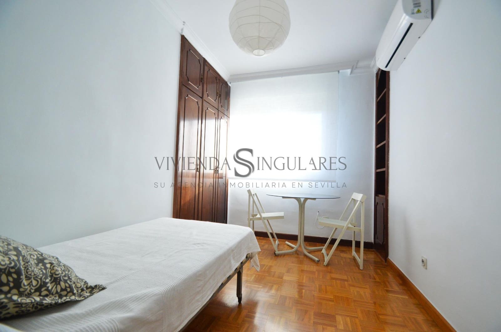 3 slaapkamer Flat te huur in Sevilla stad - € 1.400 (Ref: 10111957)