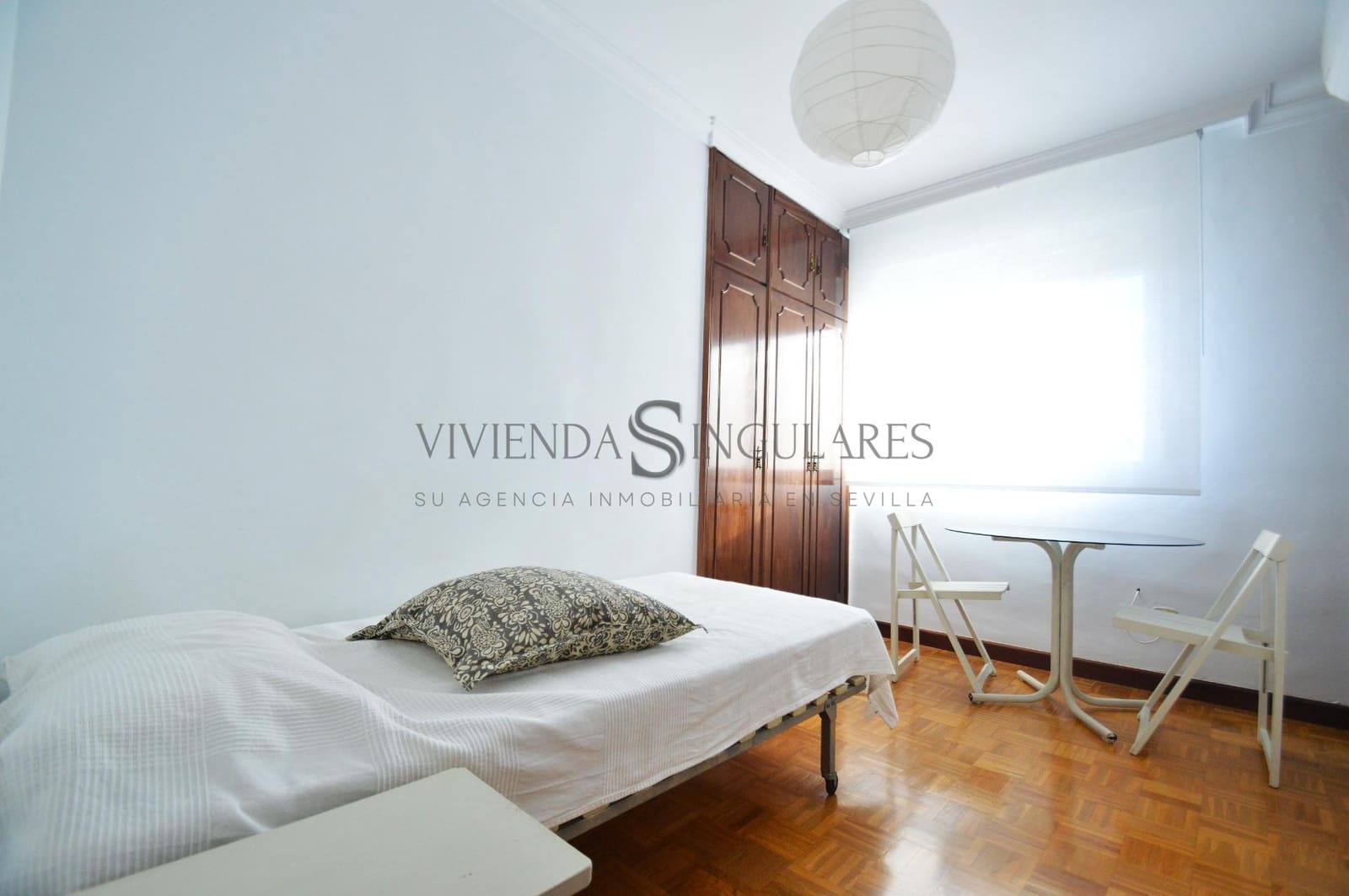 3 slaapkamer Flat te huur in Sevilla stad - € 1.400 (Ref: 10111957)