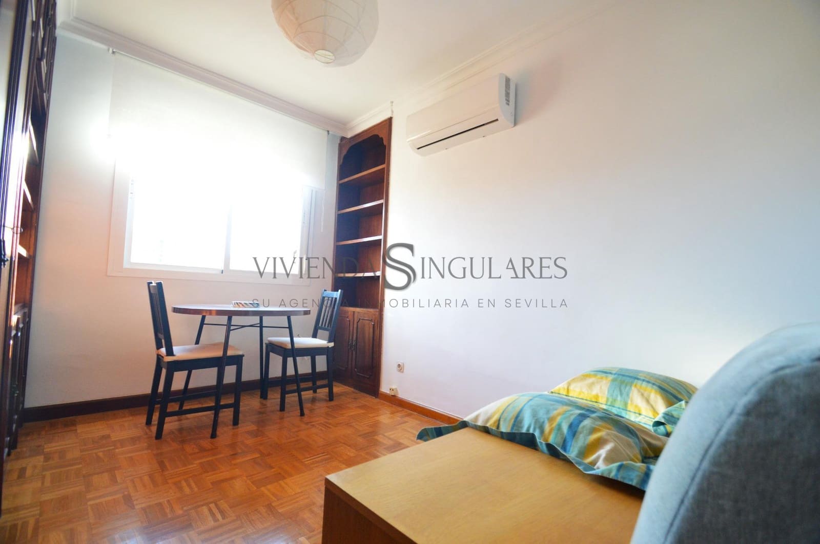 3 slaapkamer Flat te huur in Sevilla stad - € 1.400 (Ref: 10111957)