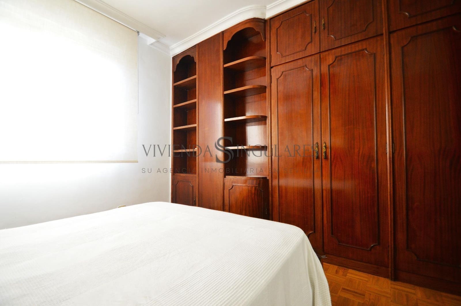 3 slaapkamer Flat te huur in Sevilla stad - € 1.400 (Ref: 10111957)