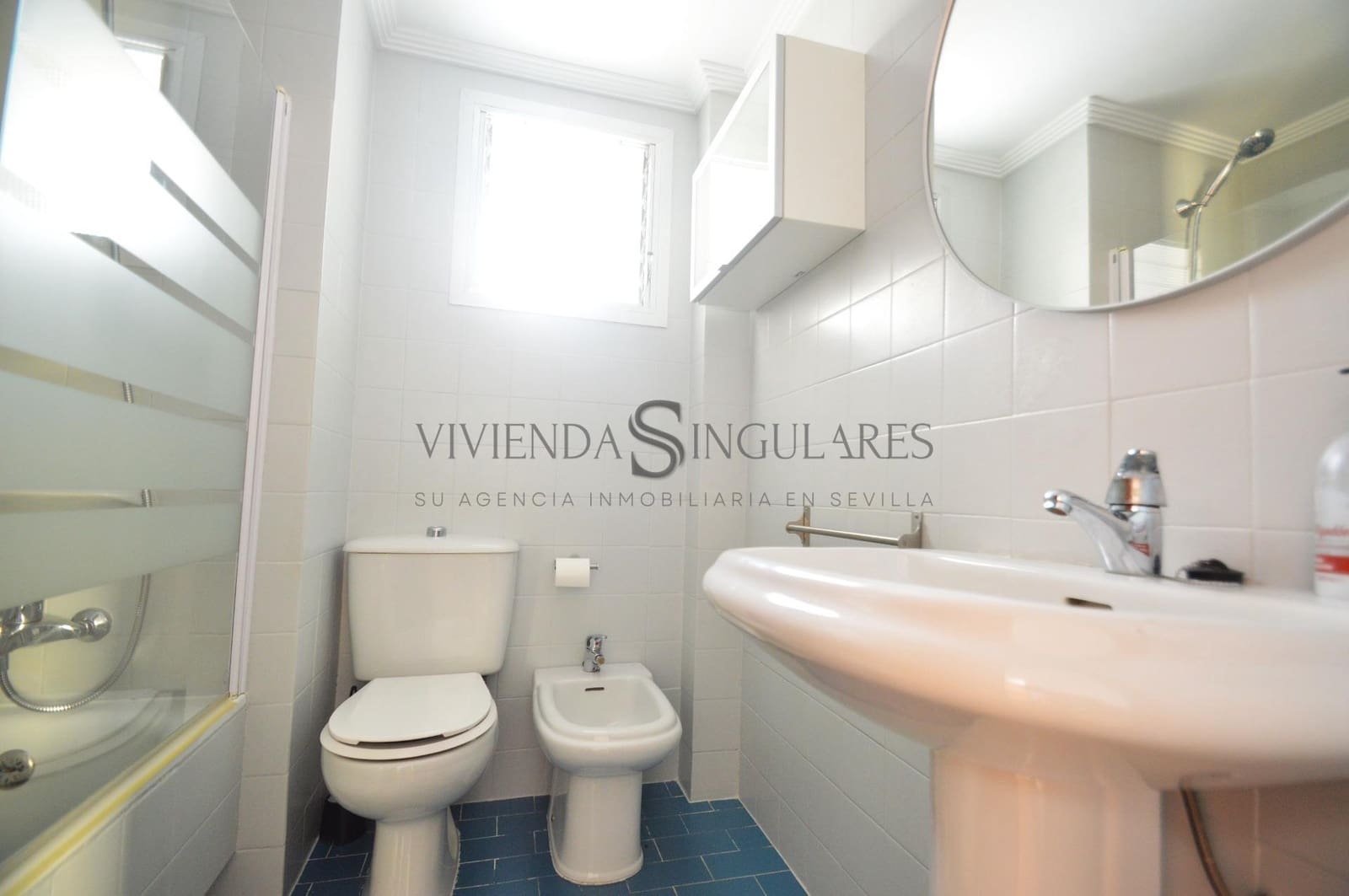 3 slaapkamer Flat te huur in Sevilla stad - € 1.400 (Ref: 10111957)