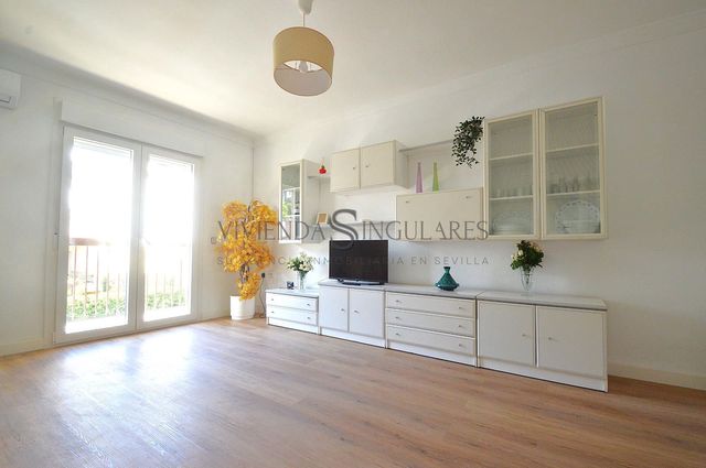 4 chambre Appartement à vendre à Alcalá de Guadaira avec garage - 256 000 € (Ref: 10111959)