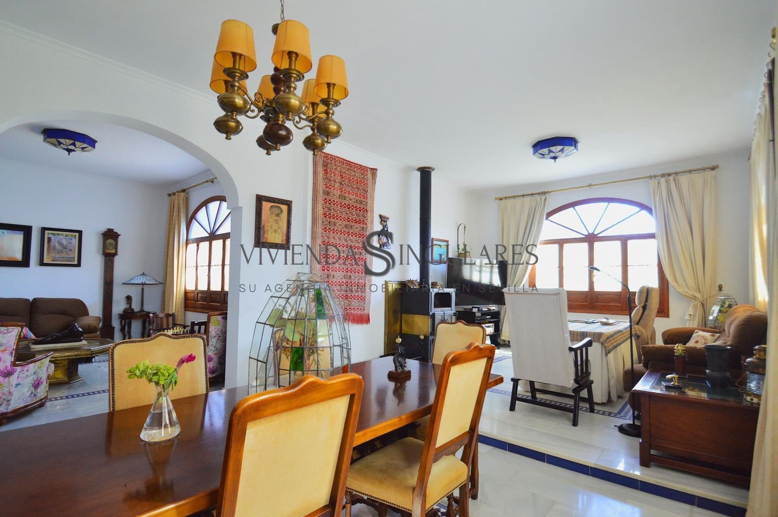 6 Zimmer Villa zu verkaufen in Espartinas mit Pool - 1.150.000 € (Ref: 10111961)