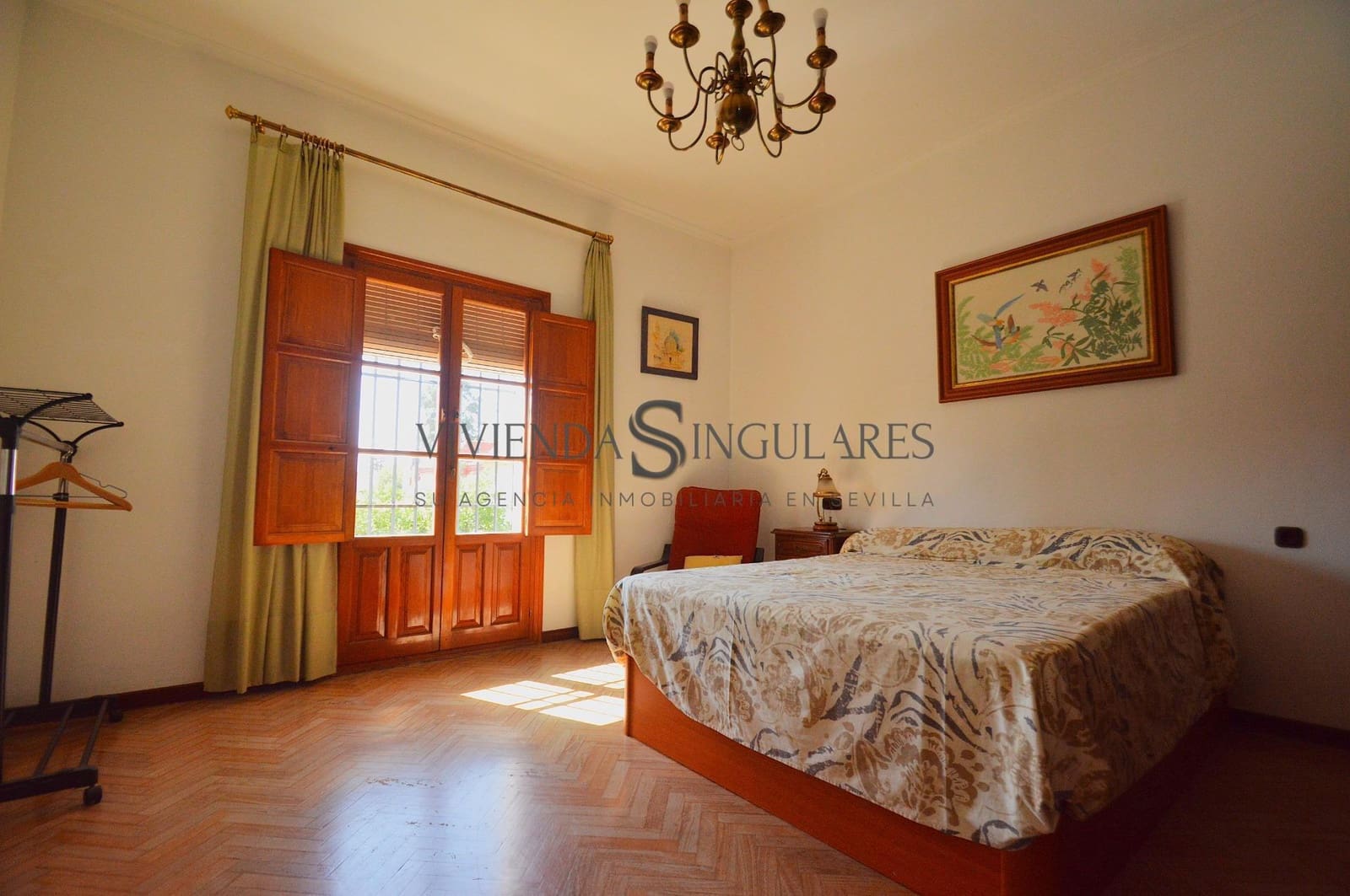6 Zimmer Villa zu verkaufen in Espartinas mit Pool - 1.150.000 € (Ref: 10111961)
