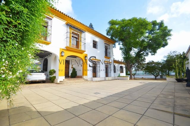 6 Zimmer Villa zu verkaufen in Espartinas mit Pool - 1.150.000 € (Ref: 10111961)