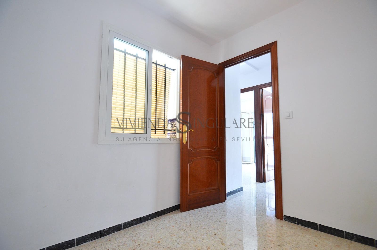 3 Zimmer Wohnung zu verkaufen in Sevilla Stadt - 169.900 € (Ref: 10111962)