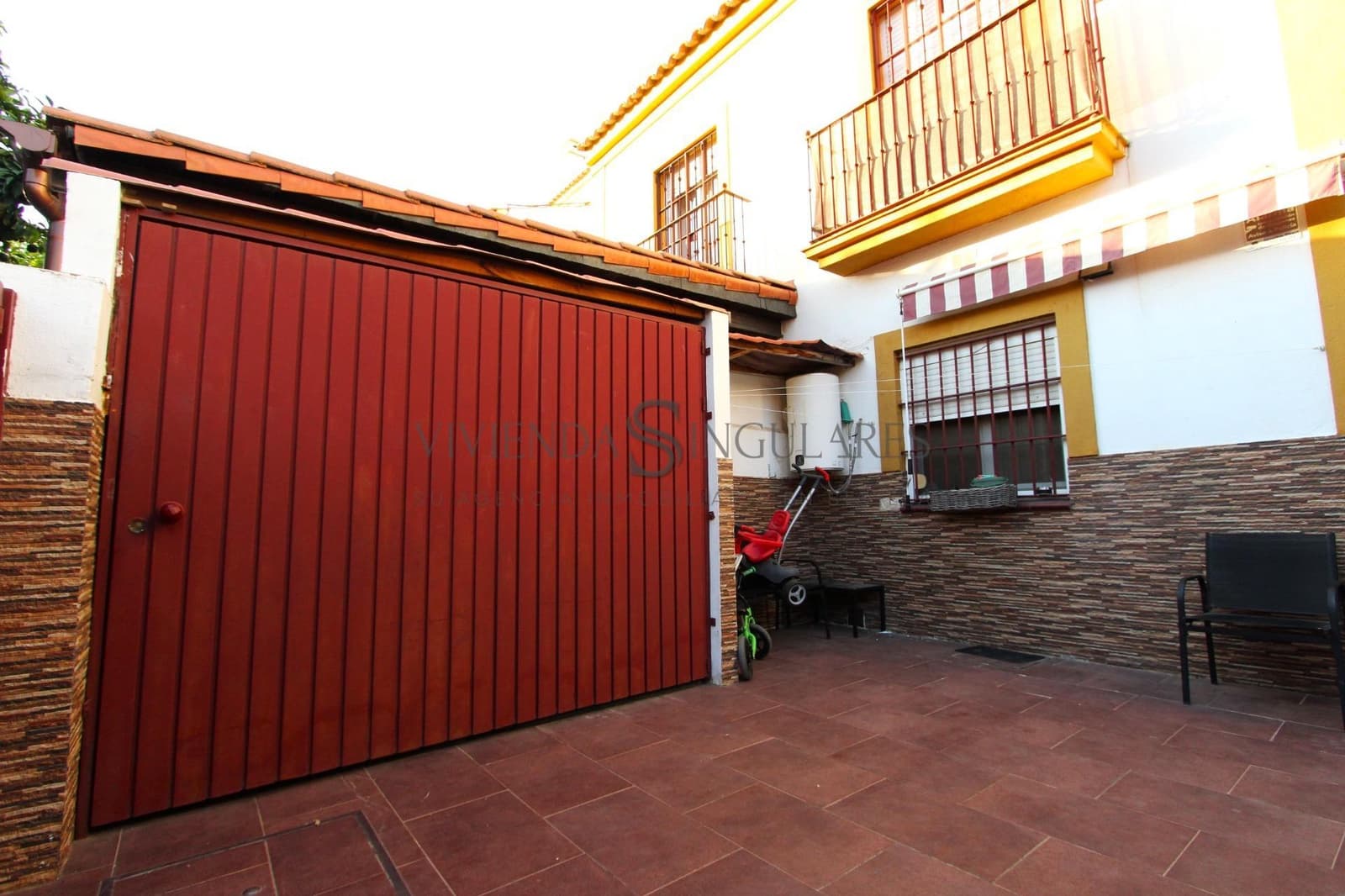 4 soveværelse Rækkehus til salg i Alcala de Guadaira - € 256.000 (Ref: 10111965)