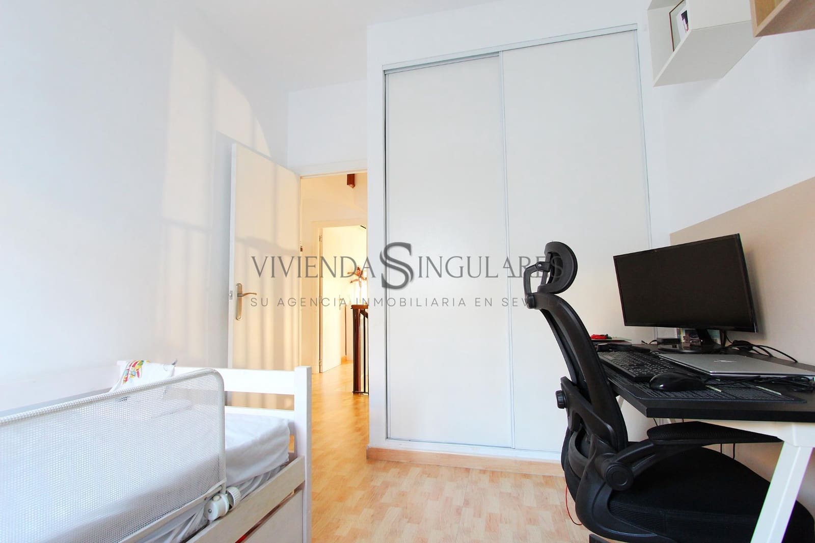 4 soveværelse Rækkehus til salg i Alcala de Guadaira - € 256.000 (Ref: 10111965)