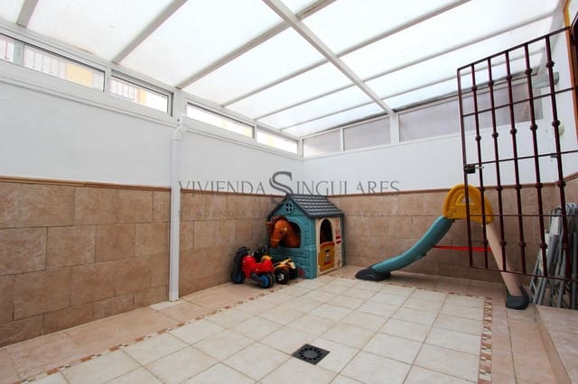 4 camera da letto Villetta a Schiera in vendita in Alcalá de Guadaira - 256.000 € (Rif: 10111965)