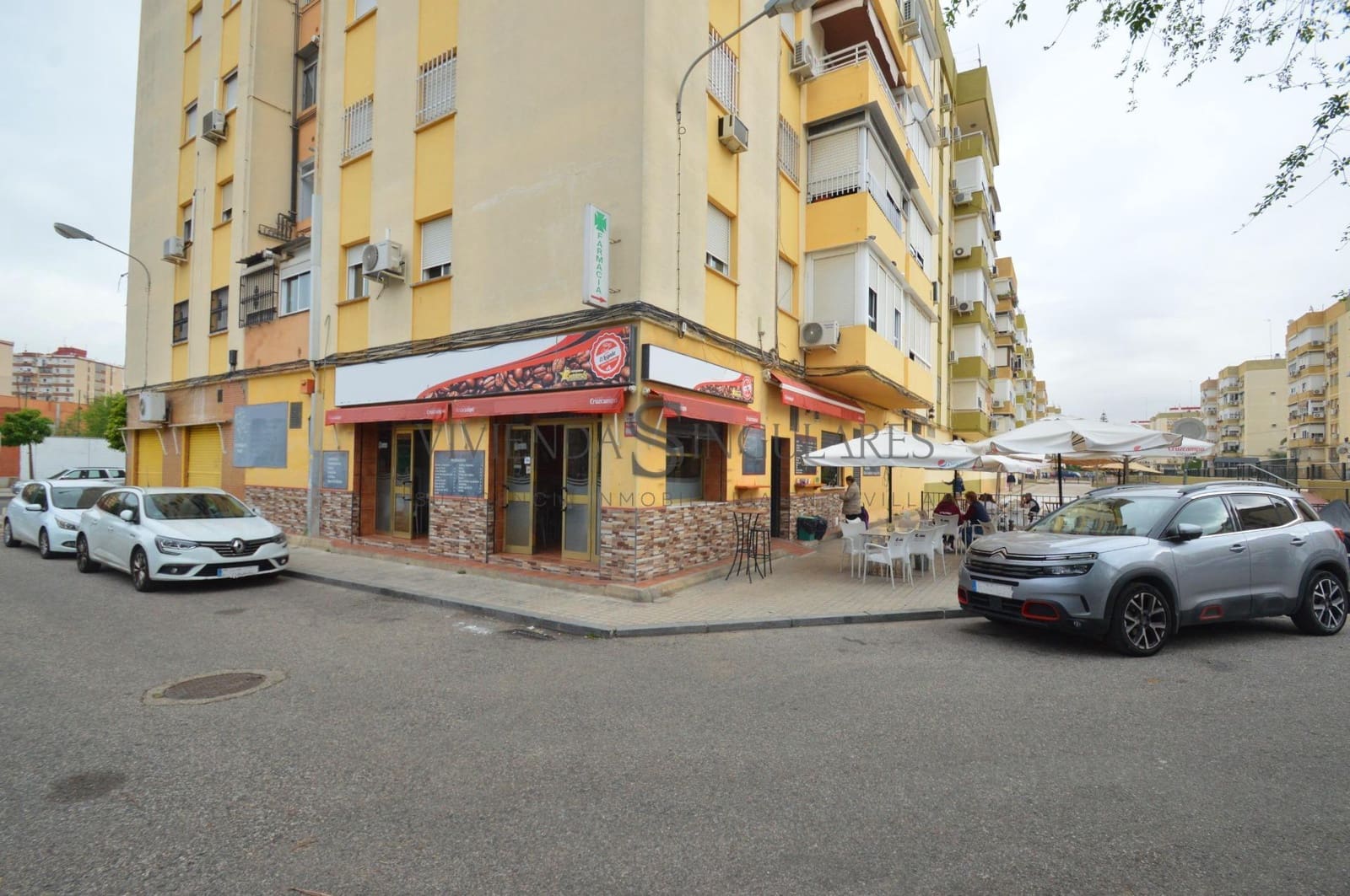 Företag att hyra i Sevilla stad - 1 200 € (Ref: 10111968)