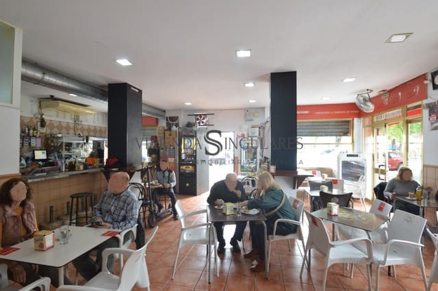 Företag att hyra i Sevilla stad - 1 200 € (Ref: 10111968)