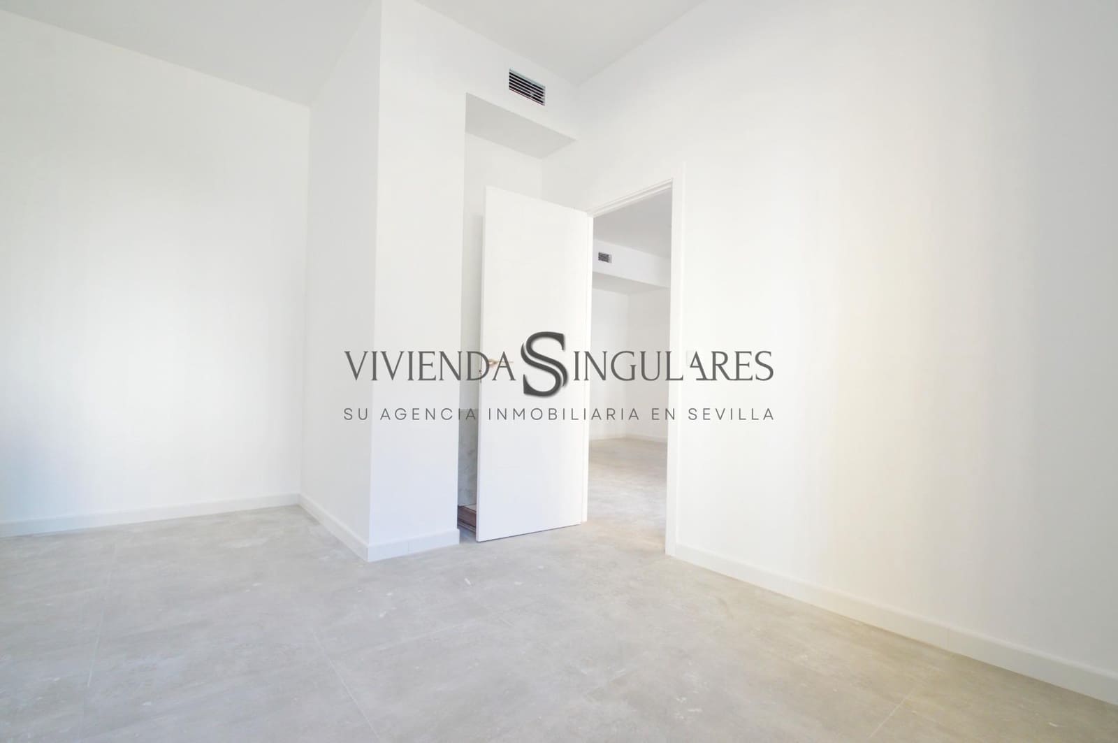 3 sovrum Lägenhet till salu i Sevilla stad - 199 999 € (Ref: 10111969)