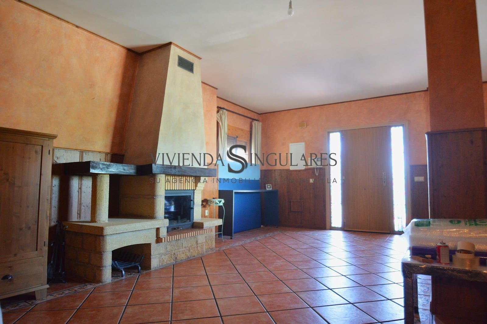 4 bedroom Villa for sale in Carmona with pool - € 348,000 (Ref: 10111971)