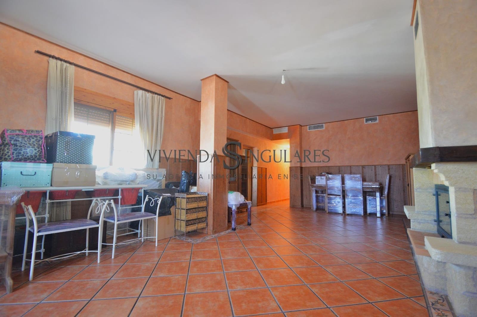 4 bedroom Villa for sale in Carmona with pool - € 348,000 (Ref: 10111971)