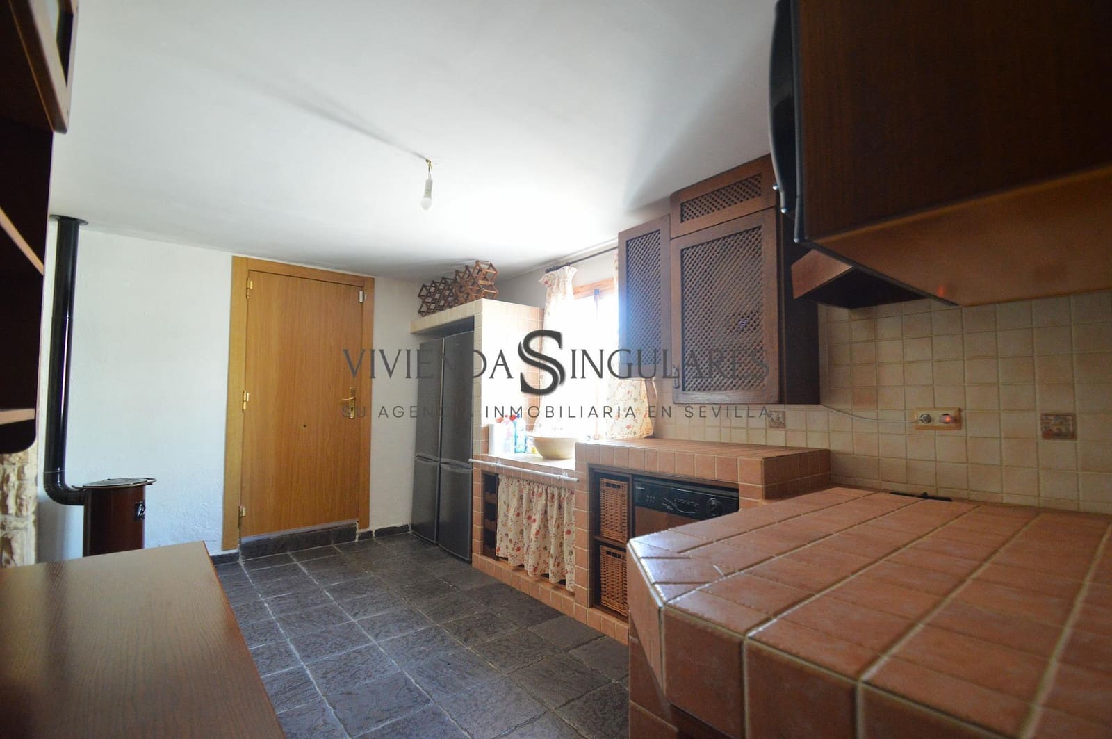 4 bedroom Villa for sale in Carmona with pool - € 348,000 (Ref: 10111971)