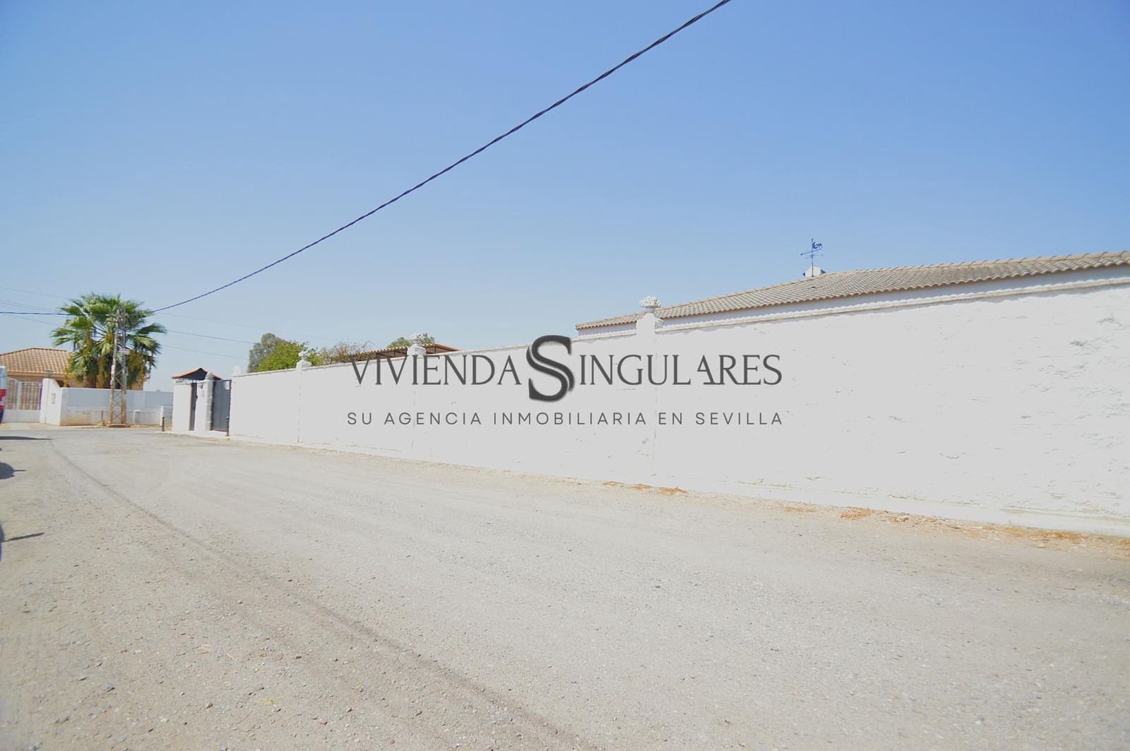 4 bedroom Villa for sale in Carmona with pool - € 348,000 (Ref: 10111971)