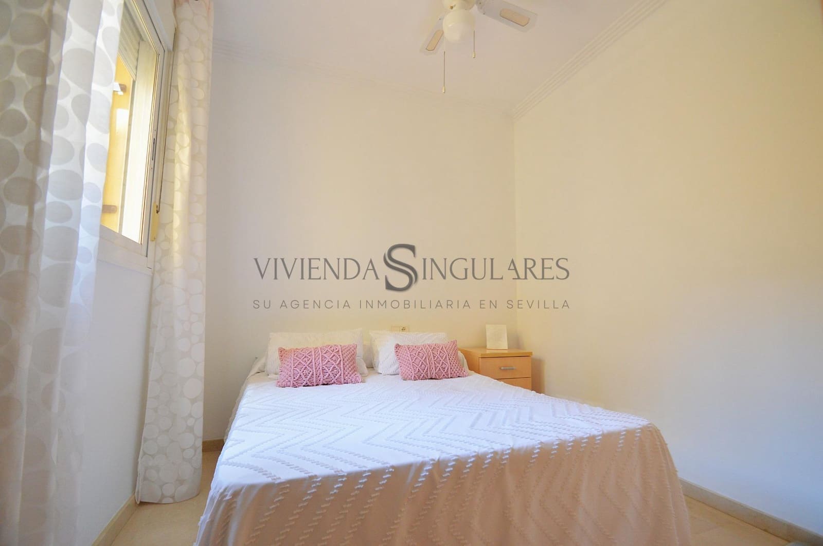 4 bedroom Terraced Villa for sale in Alcala de Guadaira with garage - € 289,900 (Ref: 10111972)