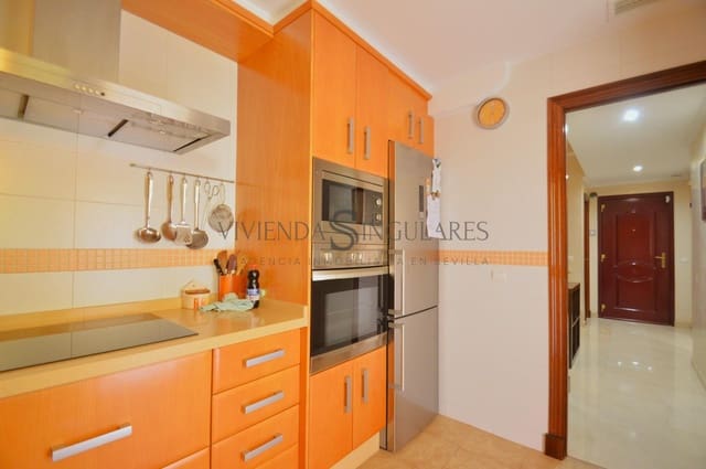 4 bedroom Terraced Villa for sale in Alcalá de Guadaira with garage - € 289,900 (Ref: 10111972)