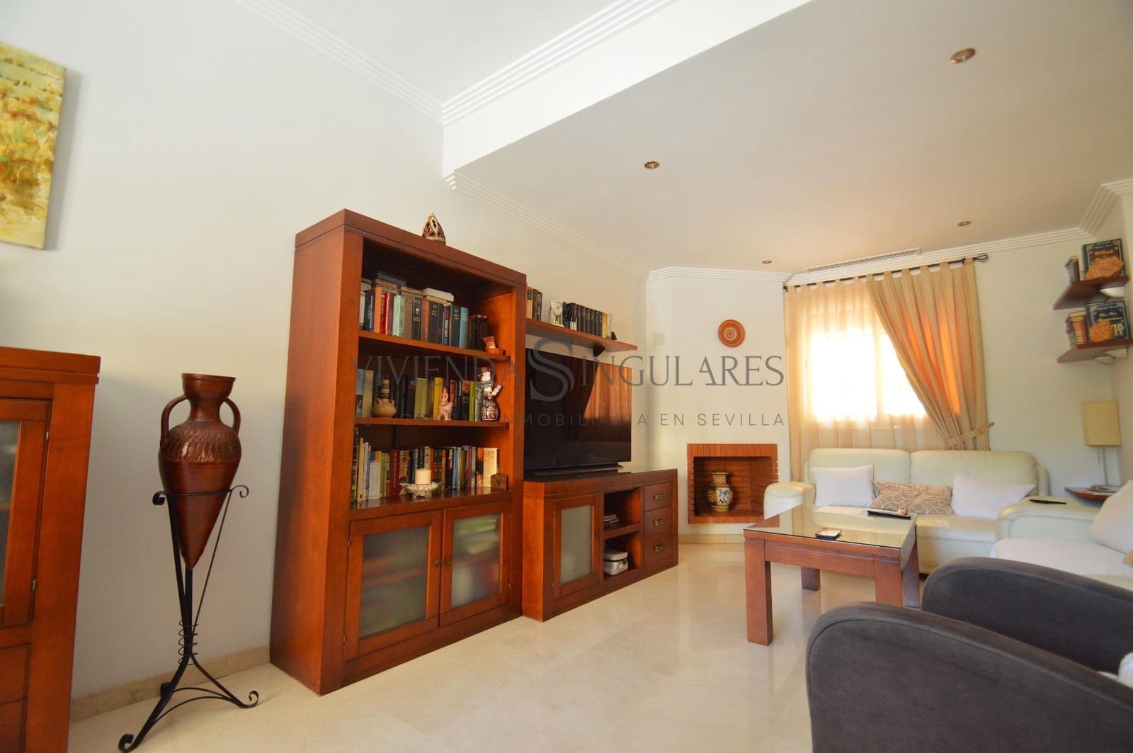 4 bedroom Terraced Villa for sale in Alcala de Guadaira with garage - € 289,900 (Ref: 10111972)