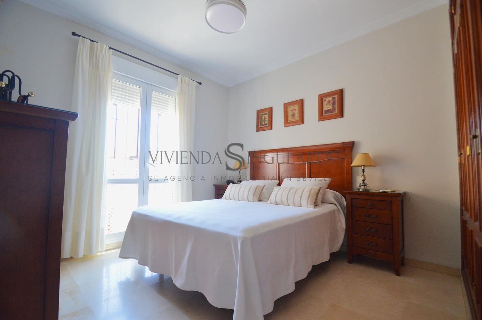 4 bedroom Terraced Villa for sale in Alcala de Guadaira with garage - € 289,900 (Ref: 10111972)