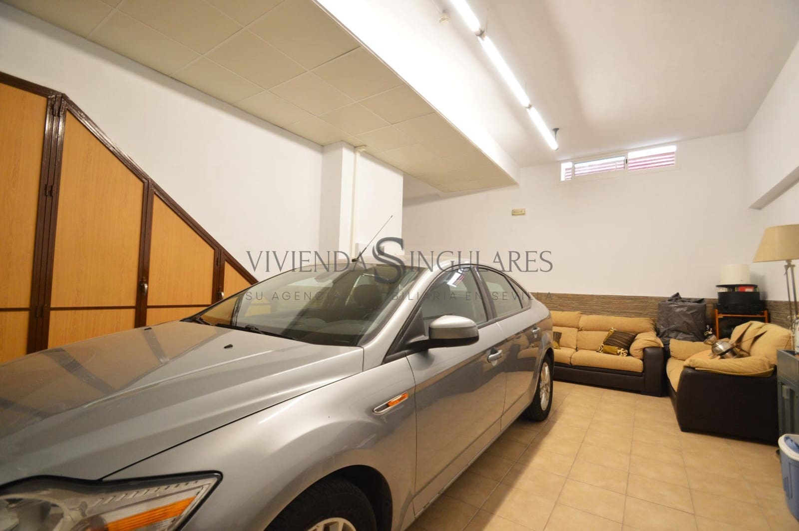 4 bedroom Terraced Villa for sale in Alcala de Guadaira with garage - € 289,900 (Ref: 10111972)