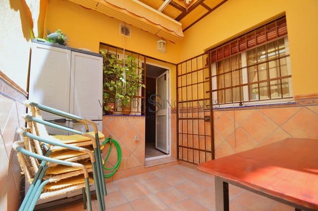 4 bedroom Terraced Villa for sale in Alcalá de Guadaira with garage - € 289,900 (Ref: 10111972)