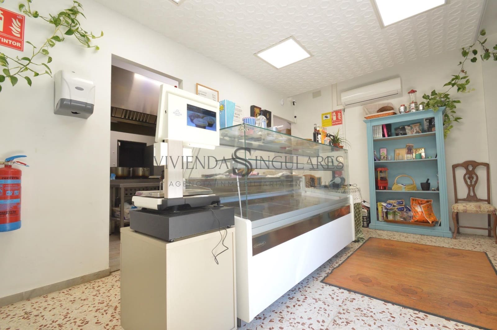 Commercieel te huur in Sevilla stad - € 450 (Ref: 10111974)