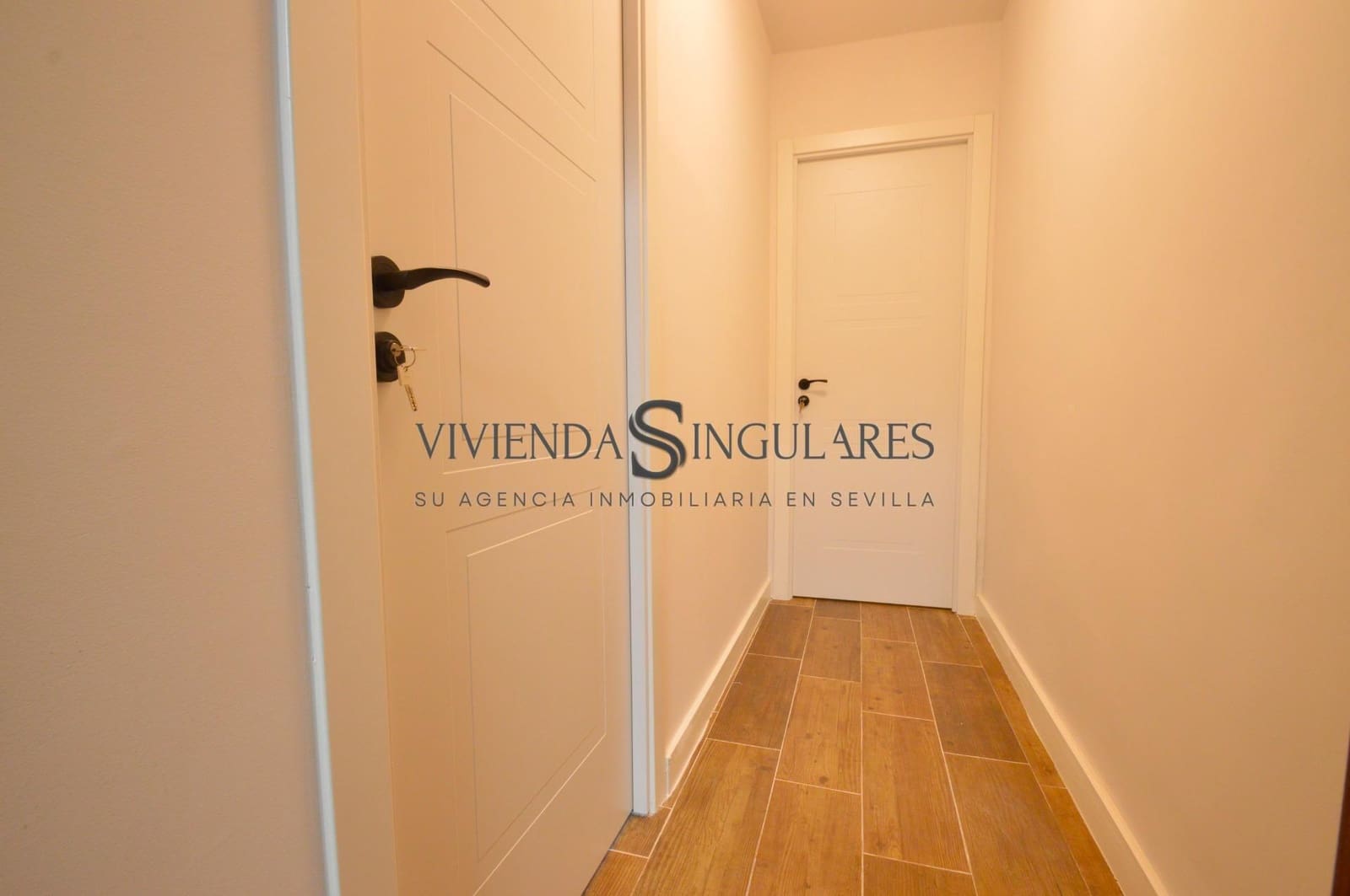 2 sovrum Lägenhet till salu i Sevilla stad - 205 000 € (Ref: 10111980)