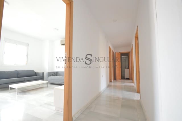 4 sovrum Lägenhet till salu i Sevilla stad med pool - 294 000 € (Ref: 10111985)