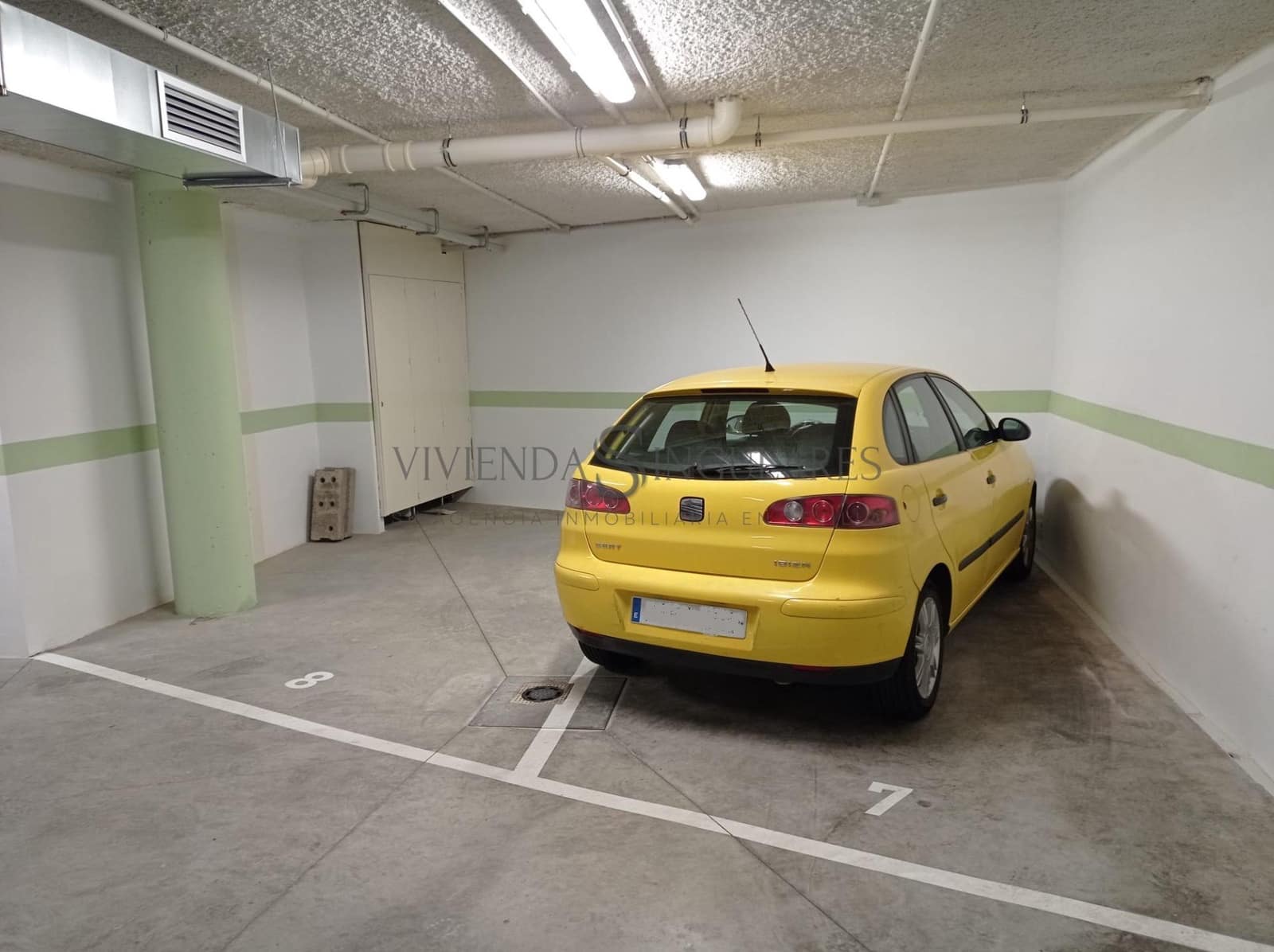 Garage for sale in Seville city - € 35,000 (Ref: 10111986)