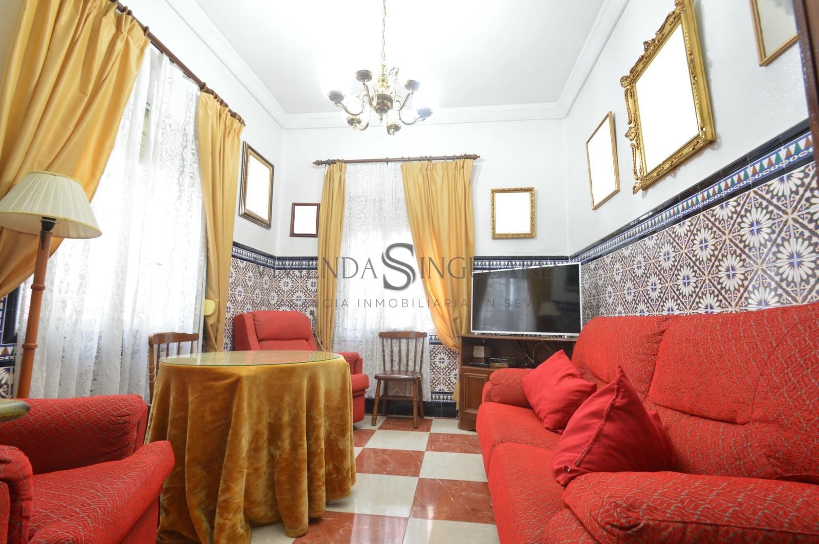 Casa de 5 habitaciones en Sevilla ciudad en venta - 818.000 € (Ref: 10111988)