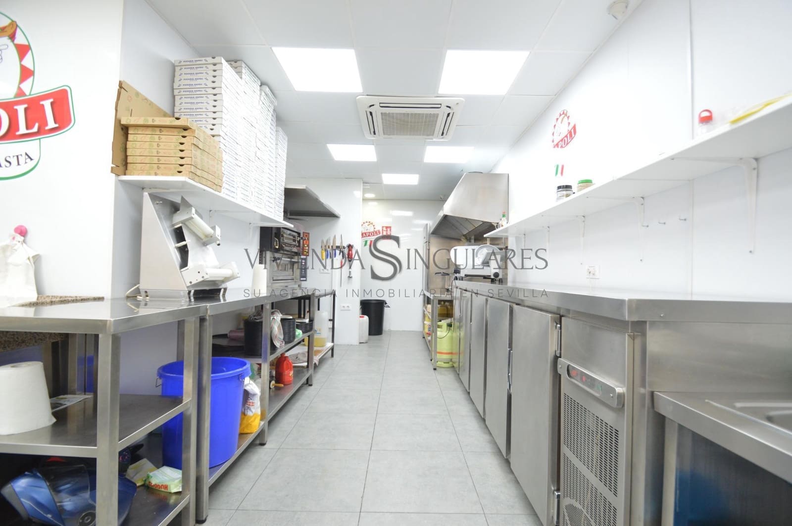 Erhverv til salg i Sevilla by - € 136.000 (Ref: 10111989)