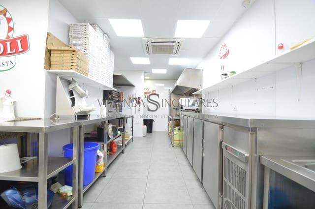 Erhverv til salg i Sevilla by - € 136.000 (Ref: 10111989)