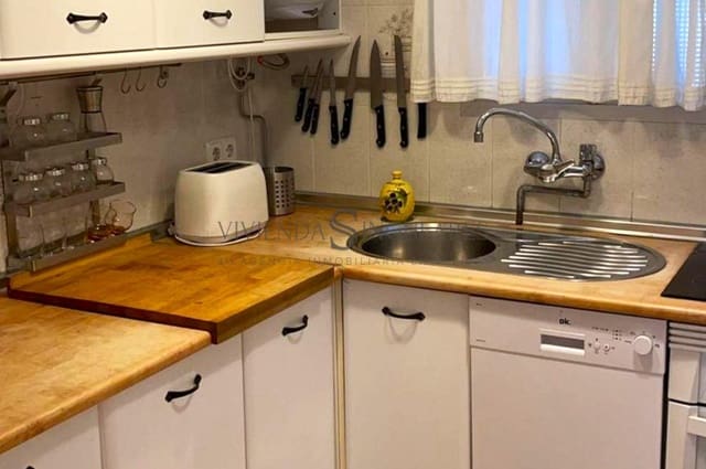 2 sovrum Lägenhet till salu i Sevilla stad - 370 000 € (Ref: 10111990)