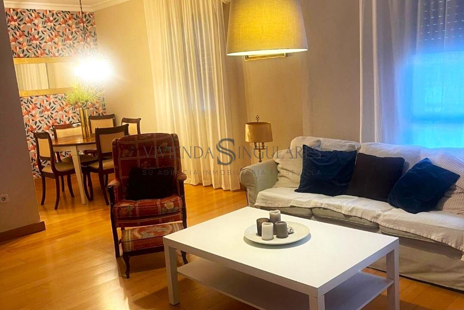 2 sovrum Lägenhet till salu i Sevilla stad - 370 000 € (Ref: 10111990)