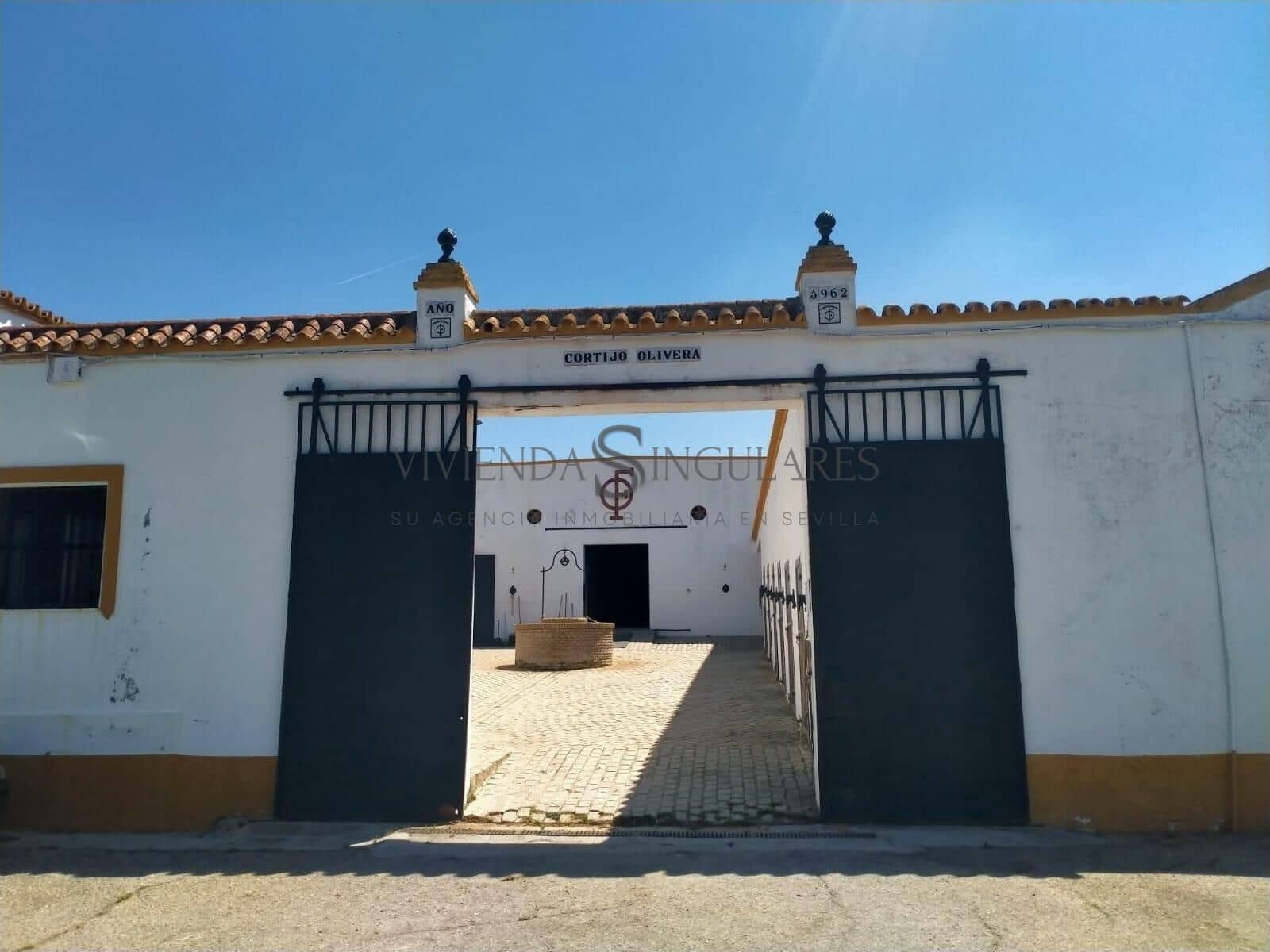 4 sovrum Finca/Hus på landet till salu i Alcala de Guadaira med pool garage - 3 800 000 € (Ref: 10111992)