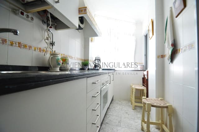 4 camera da letto Appartamento in vendita in Siviglia città con garage - 480.000 € (Rif: 10139763)