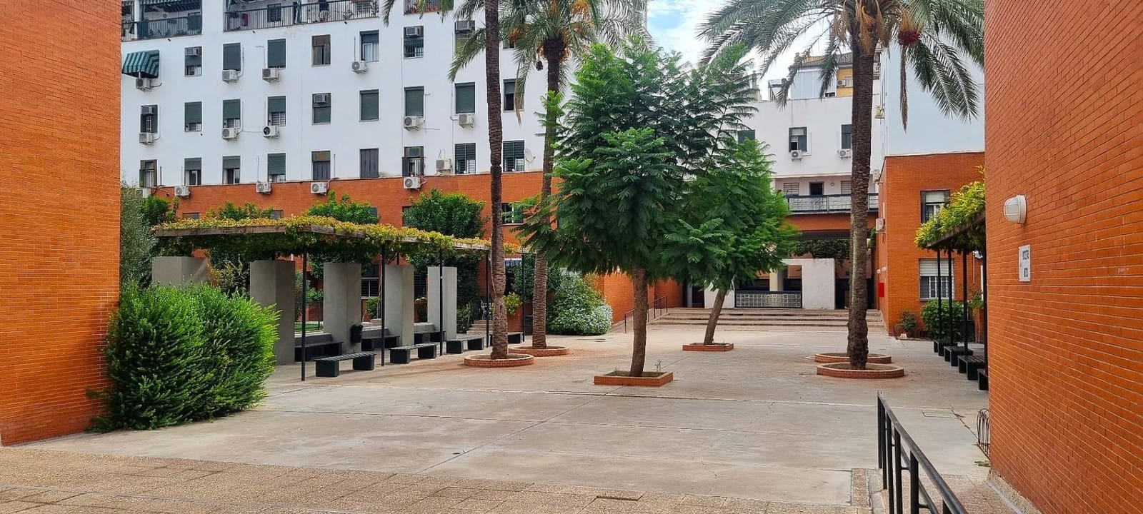 3 soveværelse Lejlighed til salg i Sevilla by med garage - € 245.500 (Ref: 10139764)