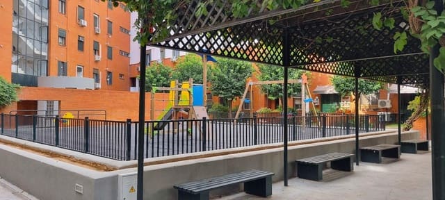 3 camera da letto Appartamento in vendita in Siviglia città con garage - 245.500 € (Rif: 10139764)