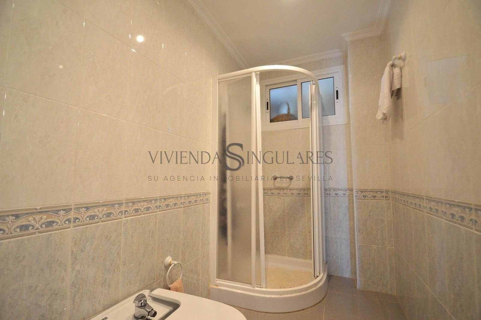 5 soveværelse Lejlighed til salg i Sevilla by med garage - € 729.000 (Ref: 10155320)
