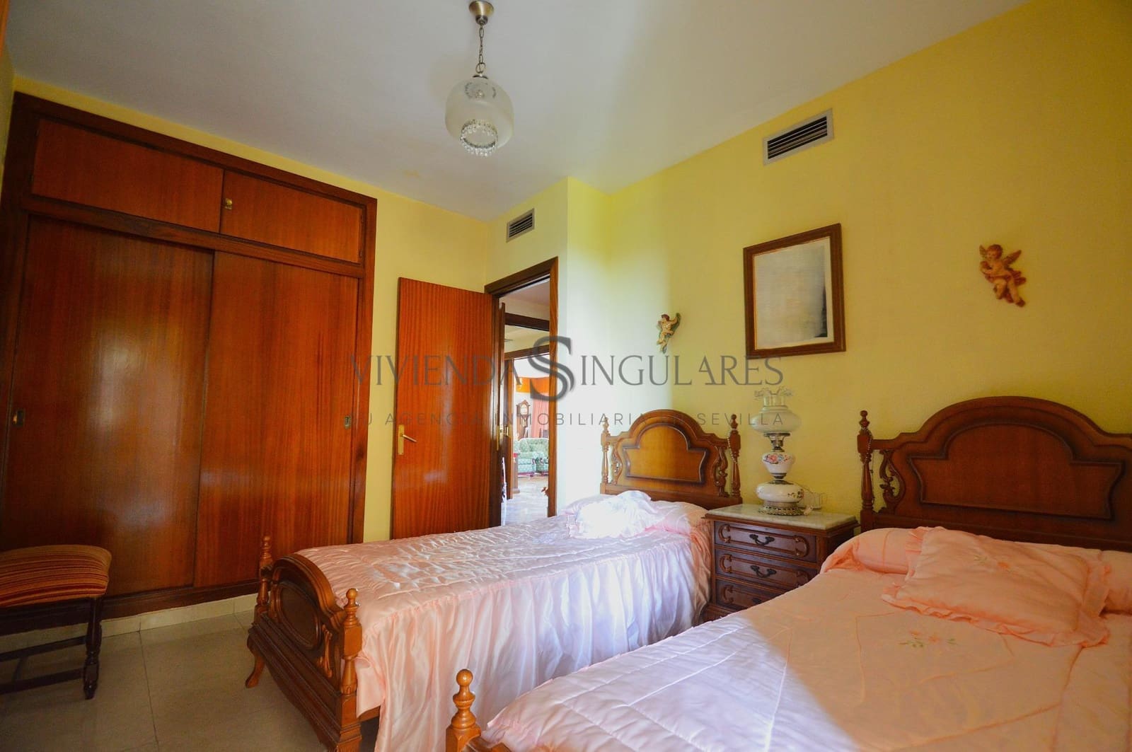 5 soveværelse Lejlighed til salg i Sevilla by med garage - € 729.000 (Ref: 10155320)
