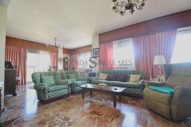 5 soveværelse Lejlighed til salg i Sevilla by med garage - € 729.000 (Ref: 10155320)