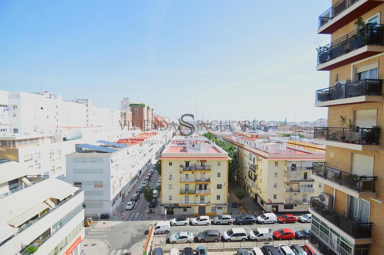 5 soveværelse Lejlighed til salg i Sevilla by med garage - € 729.000 (Ref: 10155320)